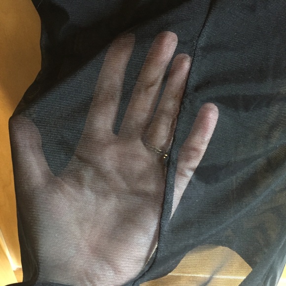 MUST GO Vintage V-neck Mesh Muscle Tee Tank Top - Picture 6 of 6